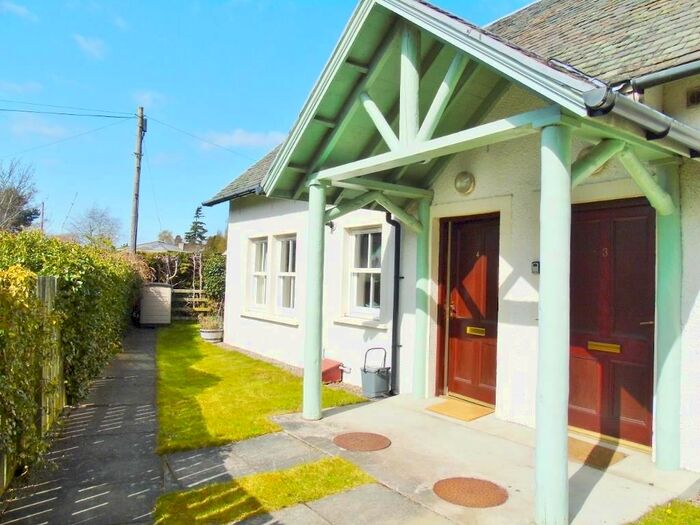 2 Bedroom Property To Rent In Hedgefield Cottages, Muirfield Road, Inverness, IV2