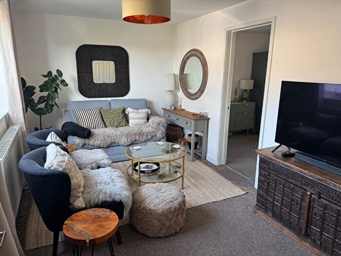 3 Bedroom End Of Terrace House To Rent In St. Aldhelm Road, Bradford-On-Avon, Wiltshire, BA15