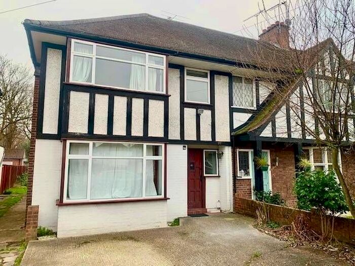 3 Bedroom Semi-Detached House To Rent In Eastcote Road, Pinner HA5