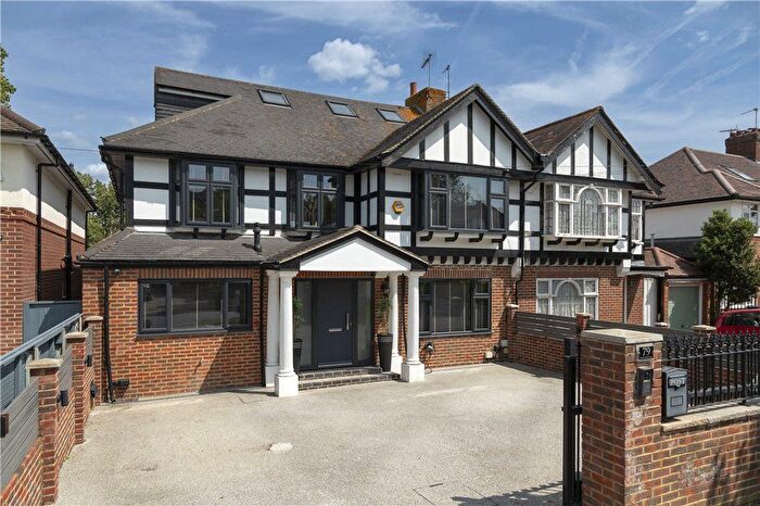 5 Bedroom Semi-Detached House For Sale In Robin Hood Lane, Kingston Vale, SW15