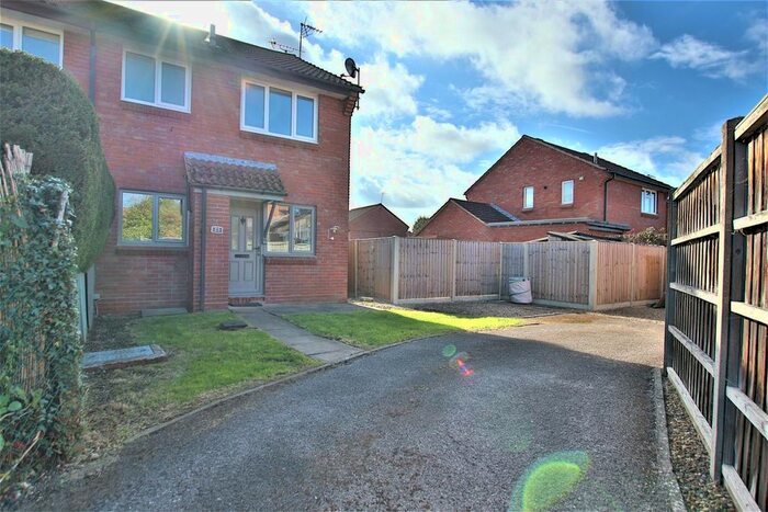 1 Bedroom Property To Rent In Sinderberry Drive, Northway, Tewkesbury, GL20