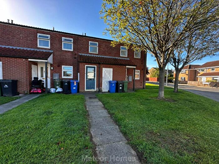 1 Bedroom Apartment For Sale In Nelson Way, Grimsby, DN34