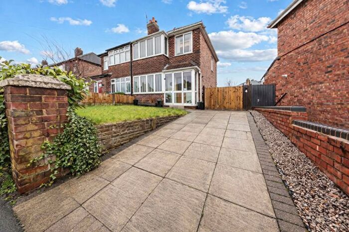 3 Bedroom Semi-Detached House For Sale In Bernard Avenue, Appleton, WA4