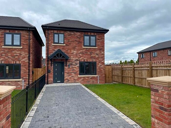 3 Bedroom Detached House To Rent In Loxley Road, Middlesbrough, TS3