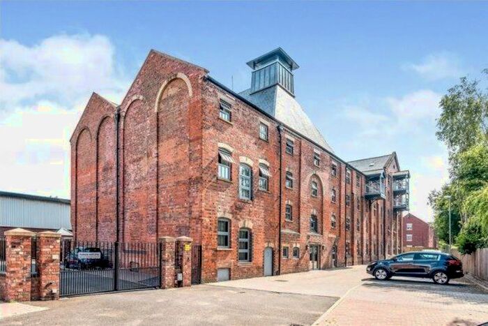 1 Bedroom Flat To Rent In The Malt House, Lichfield, WS14