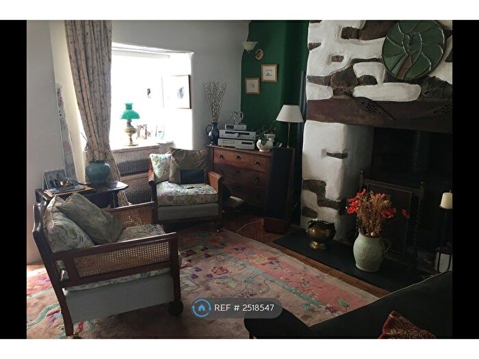 2 Bedroom Detached House To Rent In North Street, North Tawton, Devon, EX20