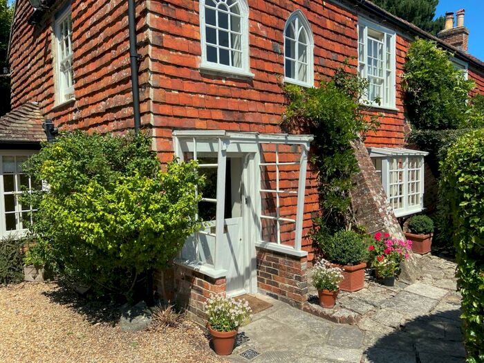 3 Bedroom Cottage To Rent In Kings Saltern Road, Lymington, SO41