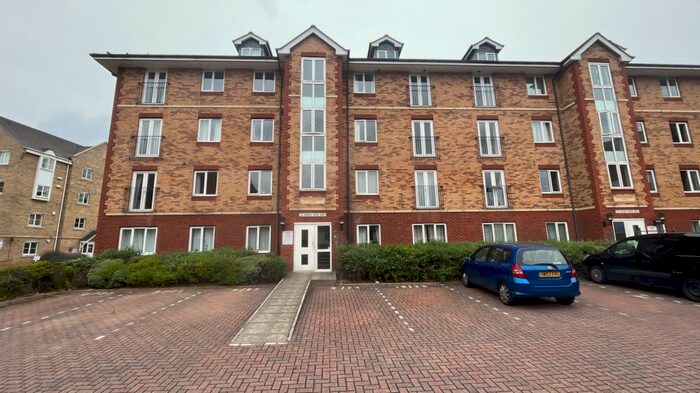 2 Bedroom Flat To Rent In Henry Bird Way, Northampton, NN4