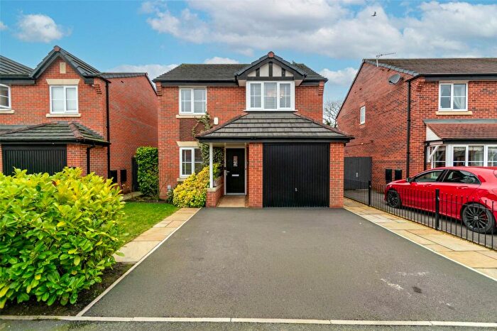 3 Bedroom Detached House For Sale In Clive Way, Middlewich, CW10