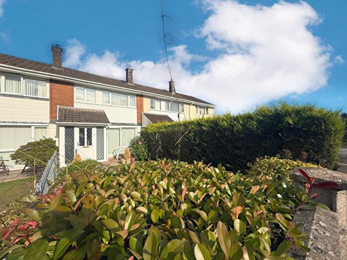 3 Bedroom Terraced House For Sale In The Highway, Croesyceiliog, Cwmbran, NP44