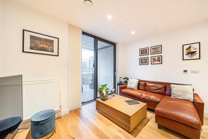 1 Bedroom Apartment For Sale In Station Road London, SE13