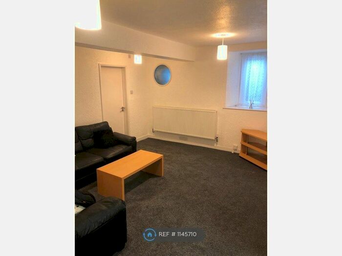 2 Bedroom Flat To Rent In Braddons Hill Road East, Torquay TQ1