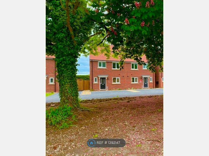 3 Bedroom Semi-Detached House To Rent In Chestnut Drive, Boroughbridge, YO51