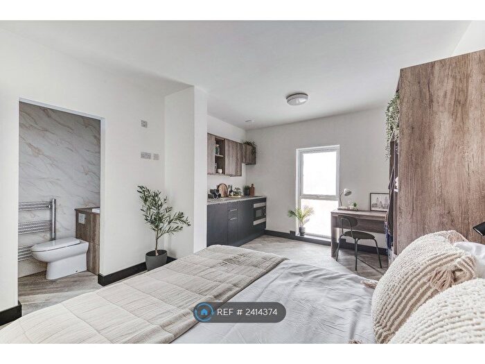 Studio To Rent In Uttoxeter Old Road, Derby, DE1