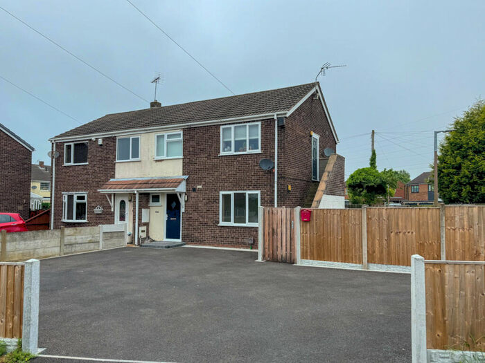 2 Bedroom Flat To Rent In Hallam Road, Newark, NG22