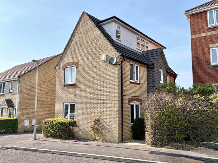 3 Bedroom Detached House For Sale In Benjamin Road, Hamworthy, BH15