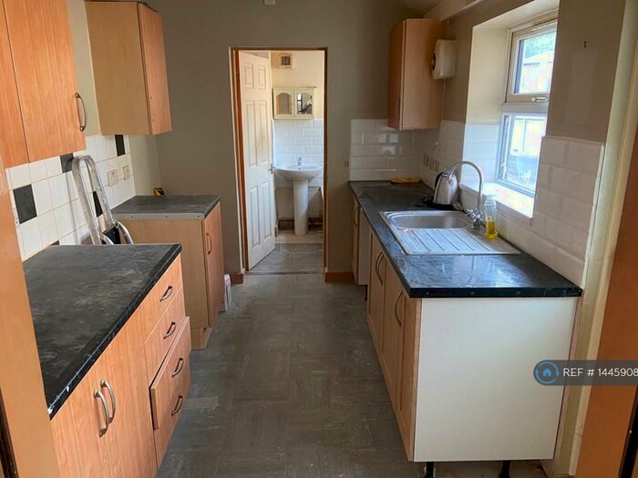 3 Bedroom Terraced House To Rent In Mayfield Street, Kirkby-In-Ashfield, Nottingham, NG17