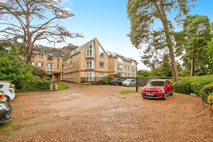 3 Bedroom Flat For Sale In Surrey Road, Branksome, Poole, Dorset, BH12