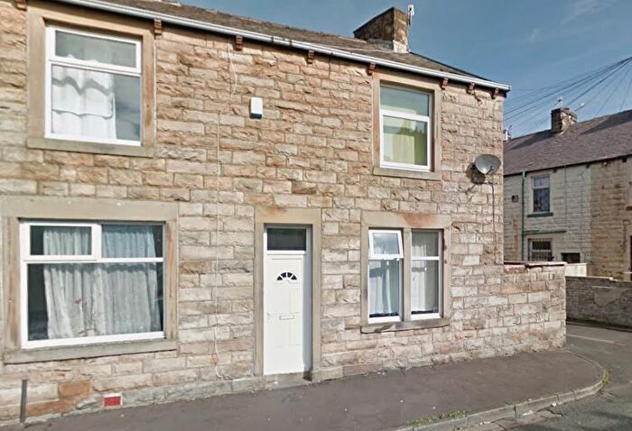 3 Bedroom Terraced House To Rent In Sharp Street, Burnley, BB10