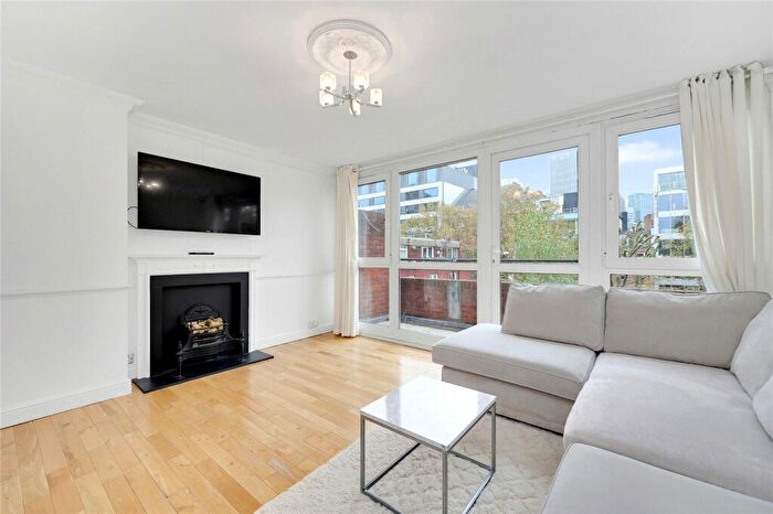 2 Bedroom Apartment For Sale In Old Street, EC1V