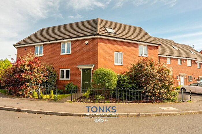 3 Bedroom Semi-Detached House For Sale In Old College Avenue, Oldbury, B68
