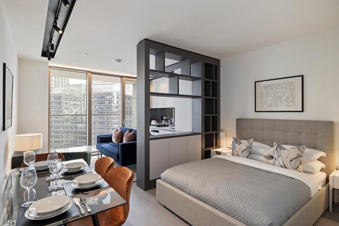 Apartment To Rent In One Park Drive, E14