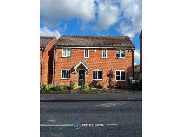 1 Bedroom Detached House To Rent In Portway Road, Rowley Regis, B65