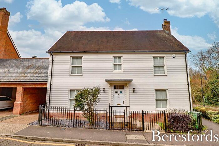 2 Bedroom Detached House For Sale In Sawyers Grove, Brentwood, CM15