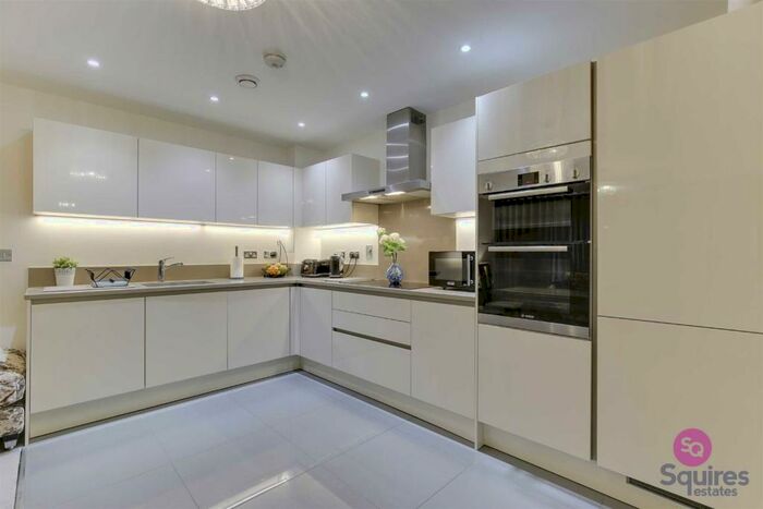 2 Bedroom Flat To Rent In Royal Engineers Way, Mill Hill East, NW7