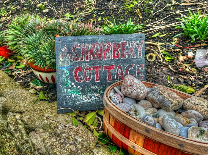 1 Bedroom Cottage For Sale In Shrubbery Cottage, Horton, Gower, SA3