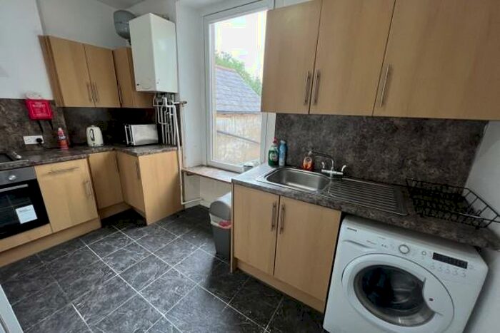 5 Bedroom Terraced House To Rent In Salisbury Road - Cardiff, CF24