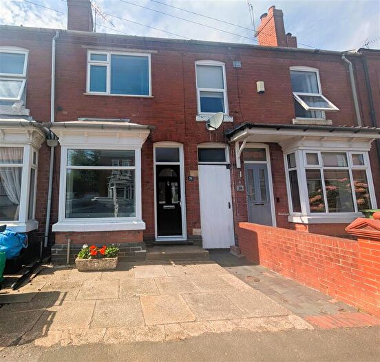 2 Bedroom Terraced House For Sale In Cobham Road, Halesowen, B63