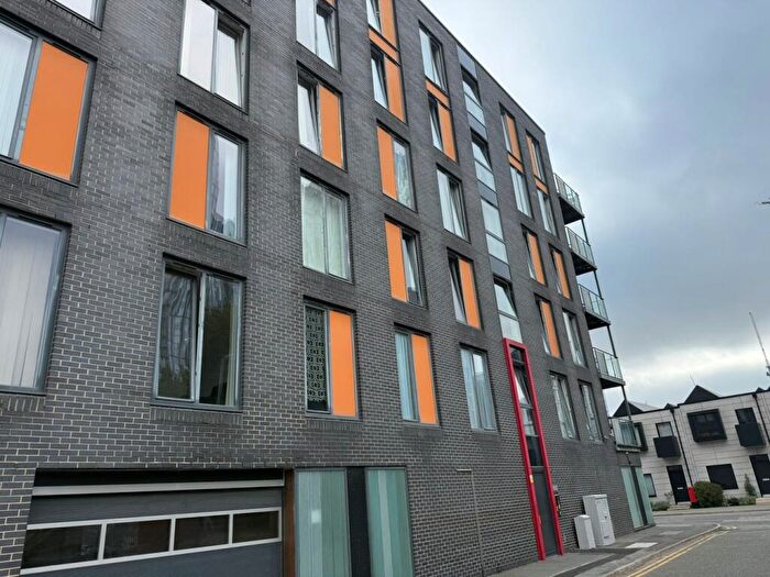 1 Bedroom Property To Rent In Dean Road, Salford, M3