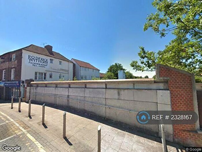 1 Bedroom Flat To Rent In Bartholomew Street, Newbury, RG14