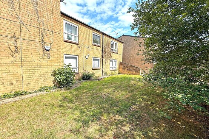 1 Bedroom Flat To Rent In May Tree Close, Sheffield, S20