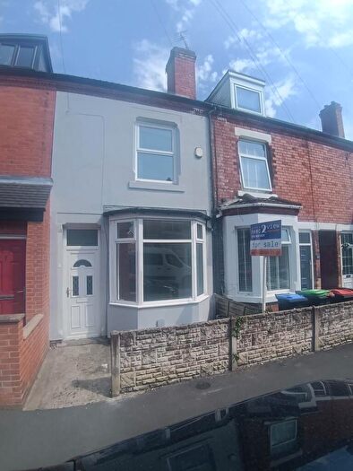 3 Bedroom Terraced House For Sale In Co-Operative Avenue, Hucknall, Nottingham, NG15