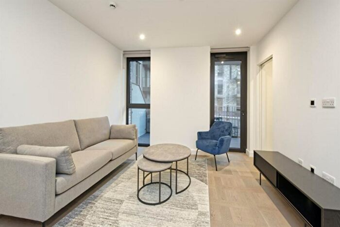 1 Bedroom Flat To Rent In Merino Gardens, Saffron Wharf, Wapping, E1W