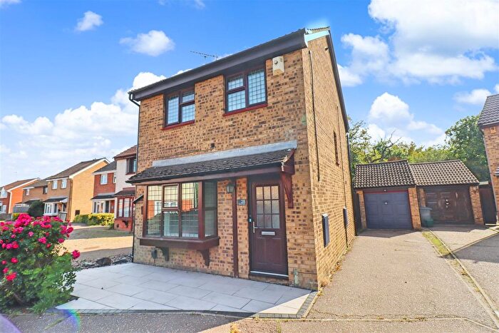 3 Bedroom Detached House To Rent In Chelmsford, CM1