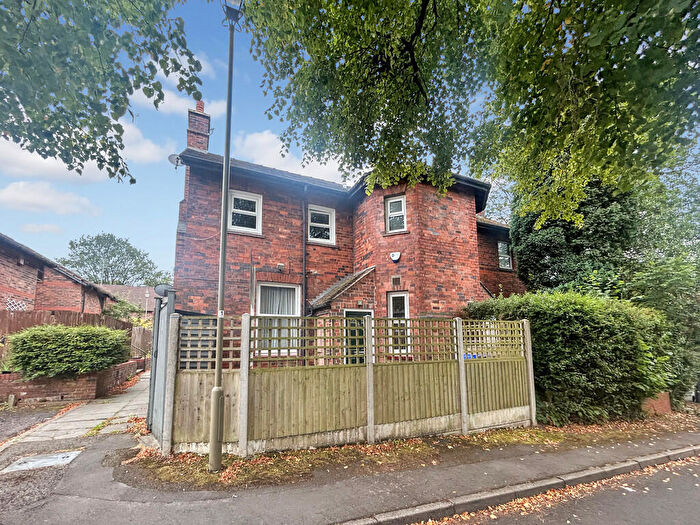2 Bedroom Town House For Sale In Rogerstone Avenue, Penkhull, Stoke-on-Trent, ST4