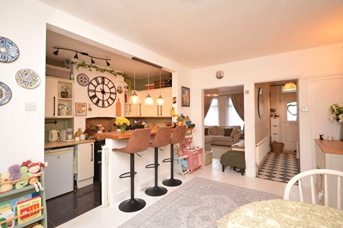 2 Bedroom Terraced House For Sale In Station Road, Folkestone, CT19