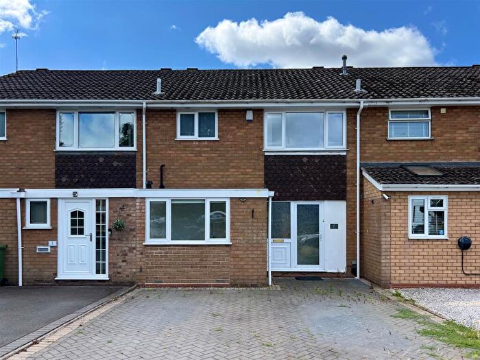 3 Bedroom Terraced House For Sale In Market Way, Hagley, Stourbridge, DY9