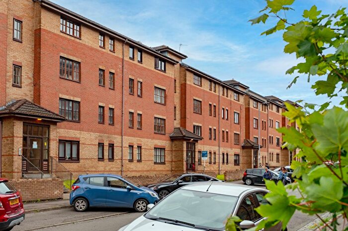 2 Bedroom Flat For Sale In Greenlaw Road, Flat /, Yoker, Glasgow, G14