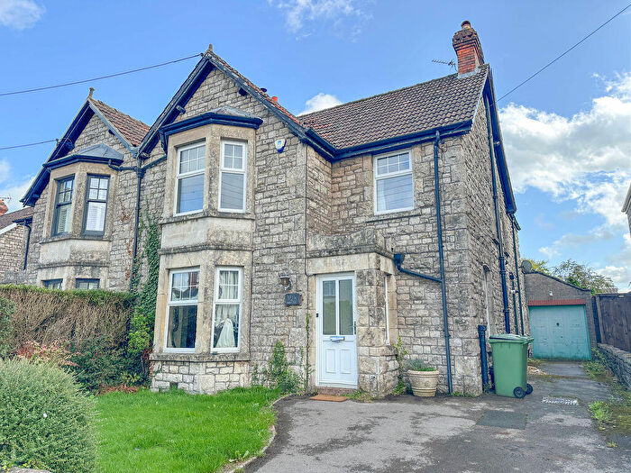 4 Bedroom Semi Detached House For Sale In Compton Road, Shepton Mallet, BA4