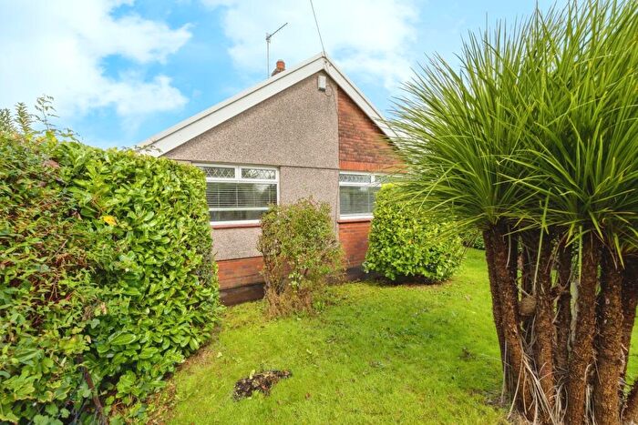 3 Bedroom Bungalow For Sale In St. Davids Close, Penllergaer, Swansea, SA4