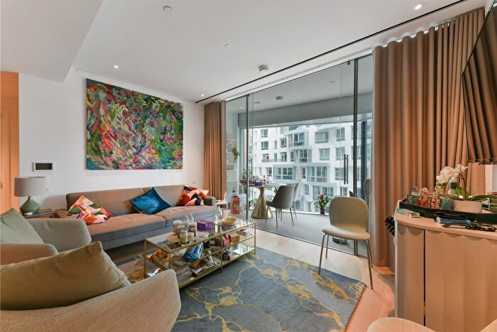 2 Bedroom Flat To Rent In Oakley House, Batersea Power Station, London, SW11