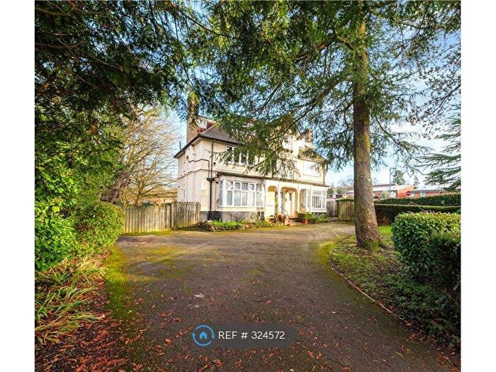 2 Bedroom Flat To Rent In Carew Road, Northwood, HA6