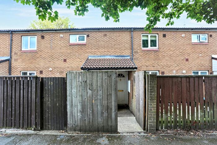 2 Bedroom Flat For Sale In Miniott Walk, Hemlington, Middlesbrough, TS8