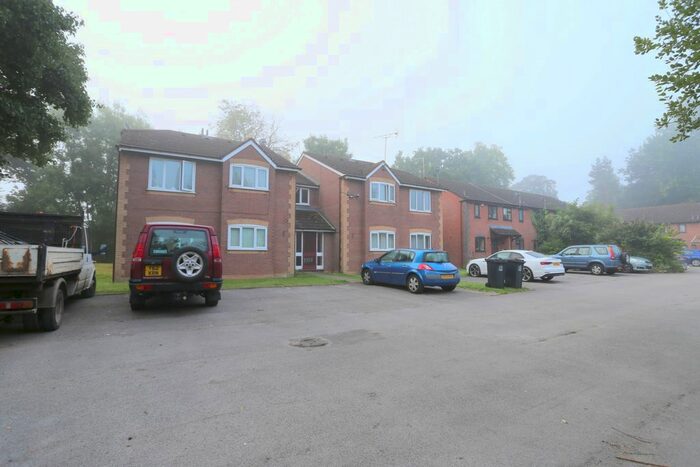 1 Bedroom Flat To Rent In Daltry Way, Madeley, CW3