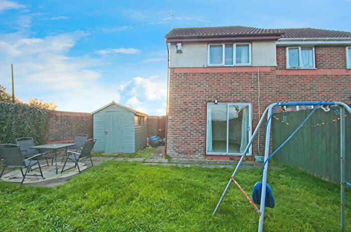2 Bedroom Semi-Detached House For Sale In Banc-Yr-Allt, Bridgend, CF31