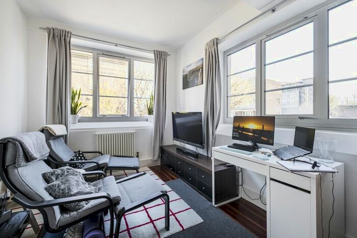 1 Bedroom Flat To Rent In Sunlight Square, London, E2